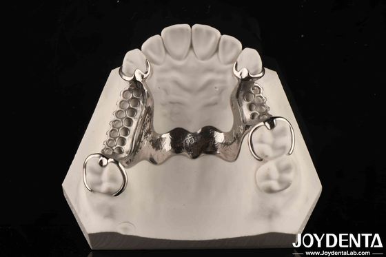 kupować Praktyka kliniczna Stomatologiczna ramka złożona z metalu Good Fit In The Mouth Technology produkcja online