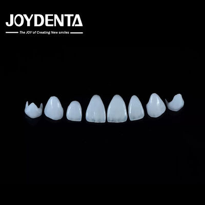 0.3-0.5mm grubość naturalnej porcelany Emax veneers Wysoka wytrzymałość Długa trwałość dla estetyki